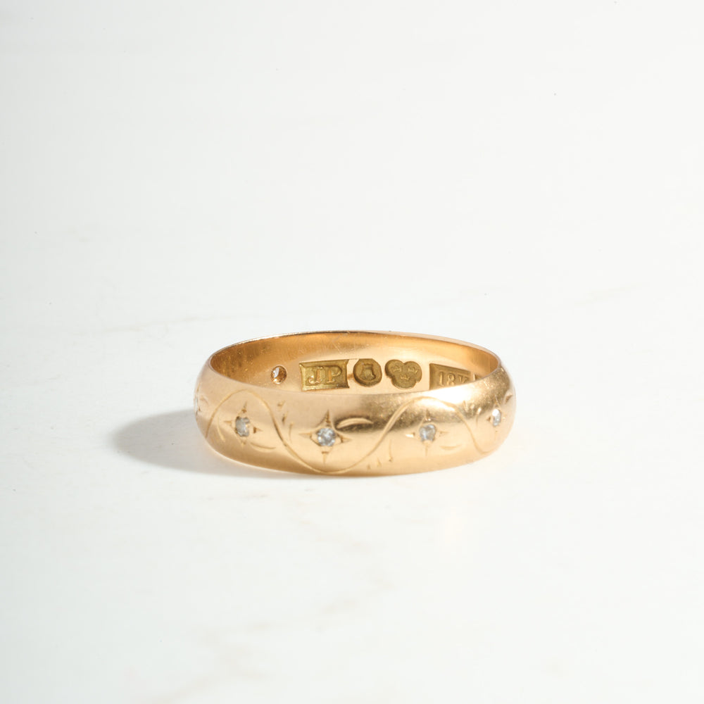 
                      
                        VINTAGE Engraved Wedding Band with Diamonds
                      
                    