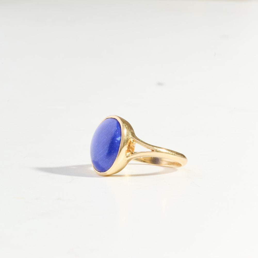 
                      
                        ANTIQUE Deep Blue Lapis Ring
                      
                    