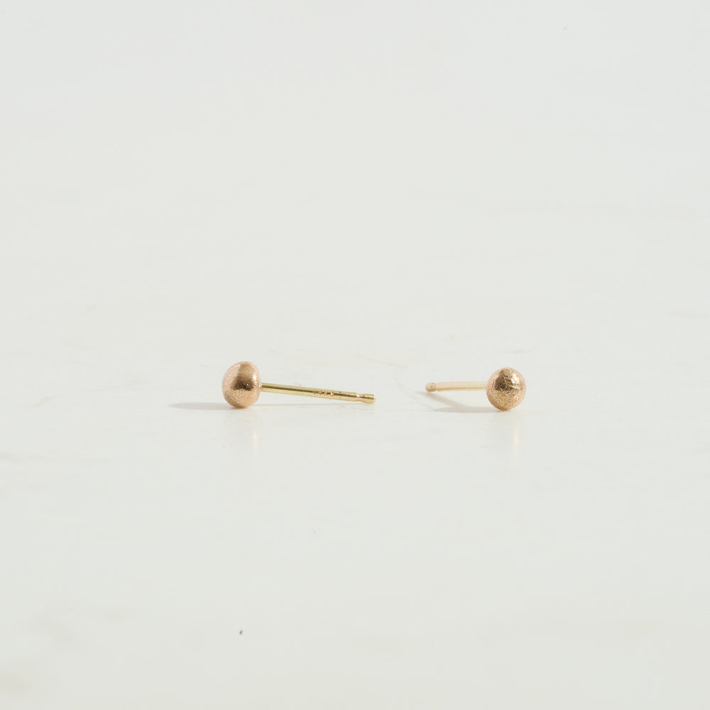 Light Ball Studs | 14k Gold