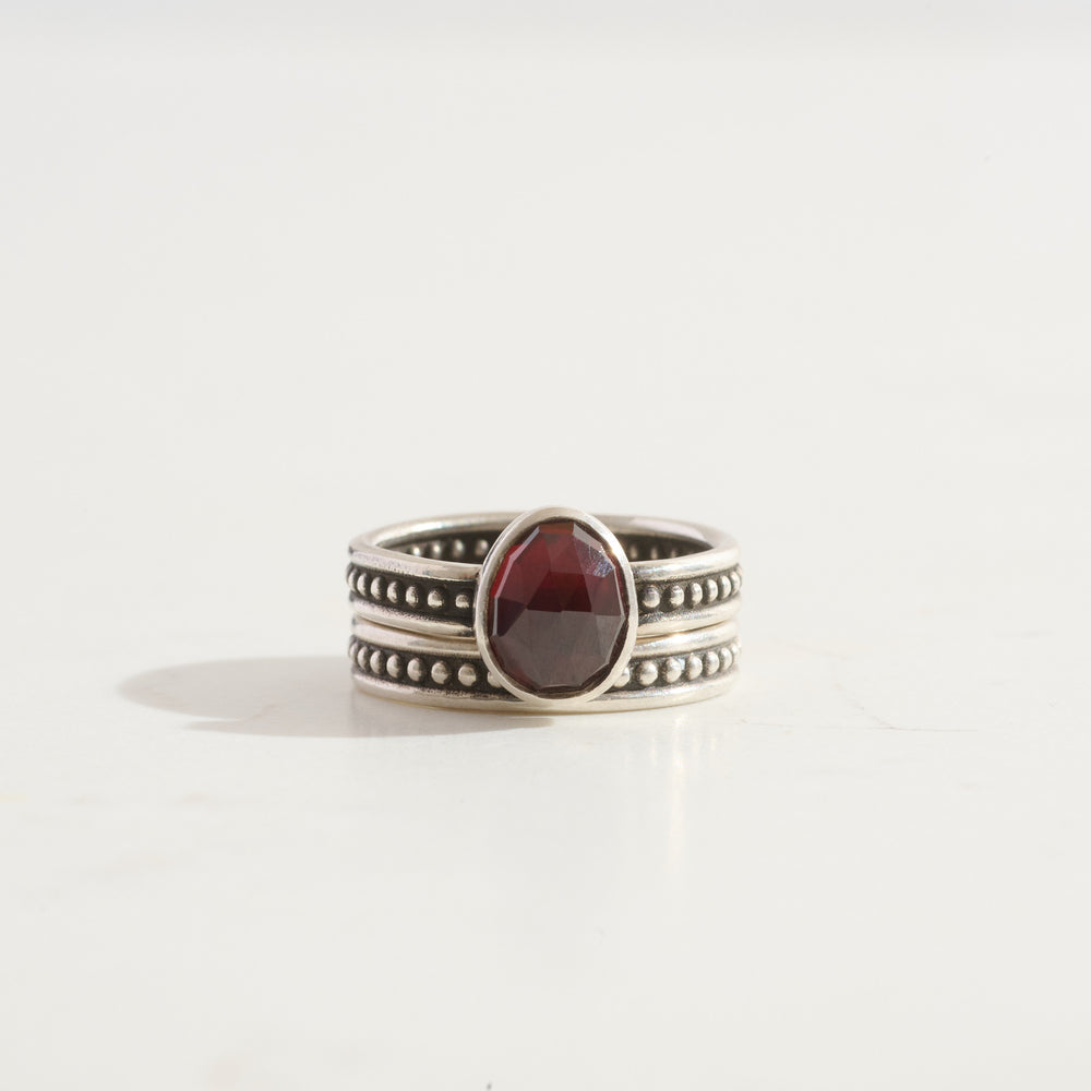 Garnet Protection Stacking Ring Duo | Silver