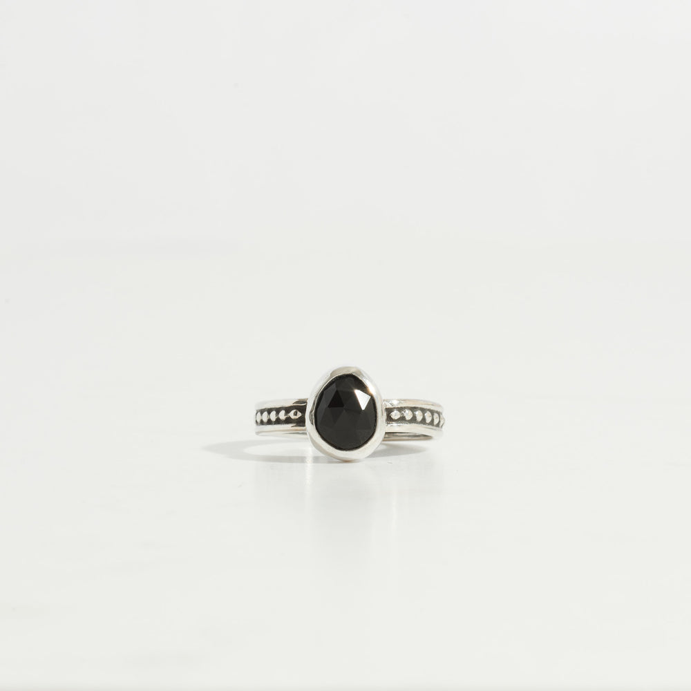 Onyx Protection Ring  | Silver